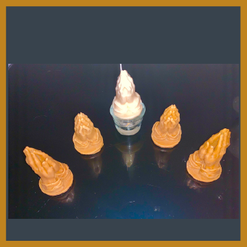 FRAMED PREYING HANDS